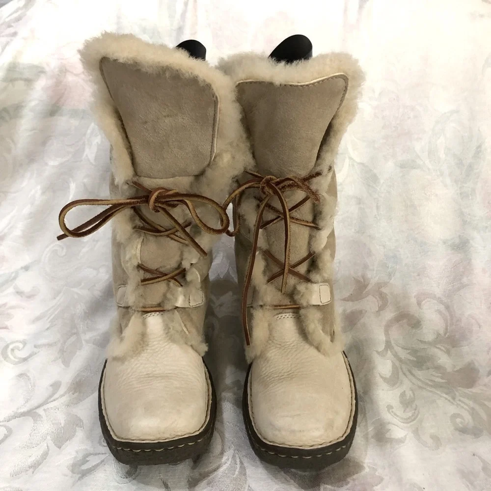 Born Vintage Suede Leather Shearling Lined Square Toe  Cream Winter Boots size 7